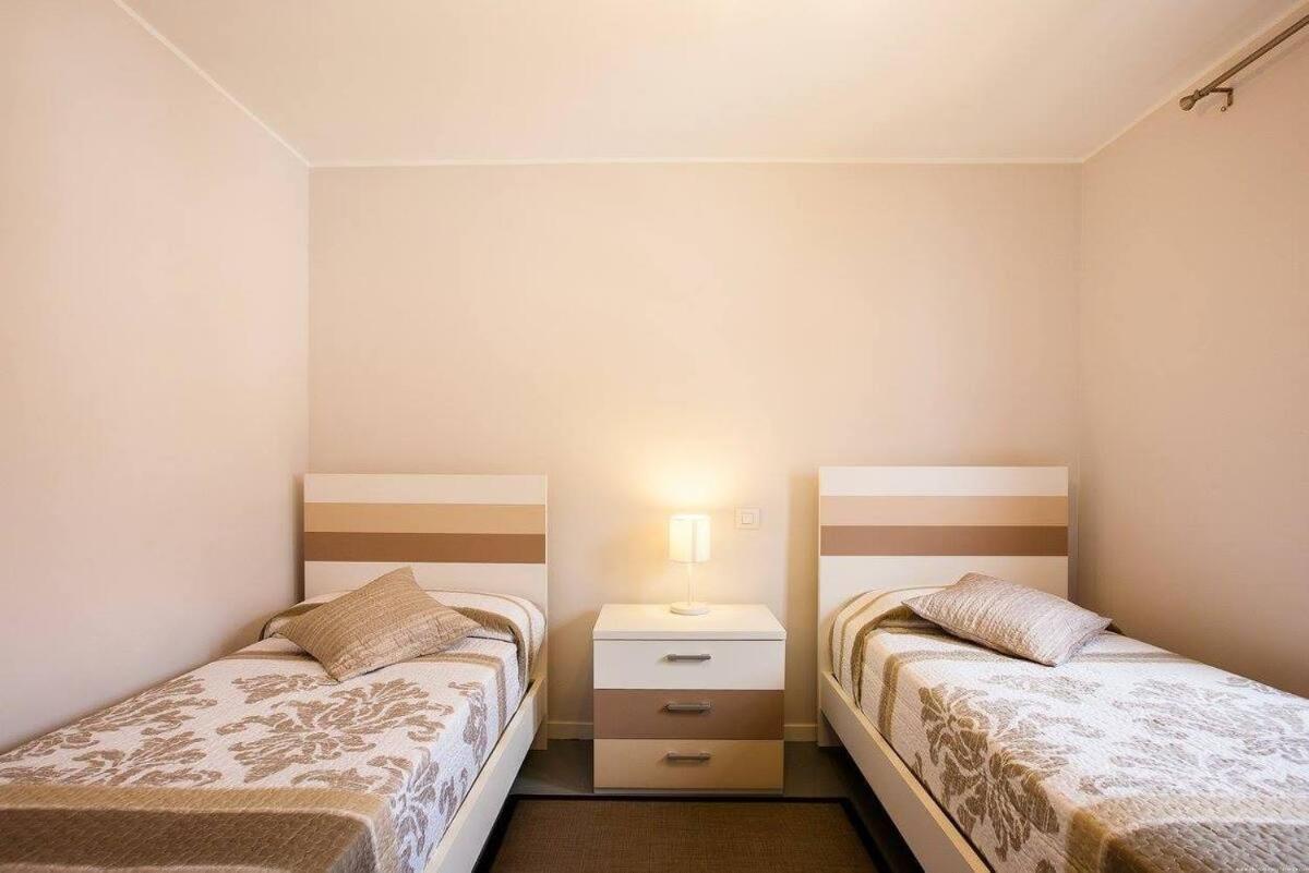 2 Bedroom Apartment For 4 People In Tenerife Costa Adeje  Exterior photo