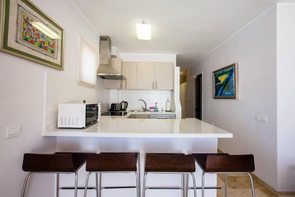 2 Bedroom Apartment For 4 People In Tenerife Costa Adeje  Exterior photo